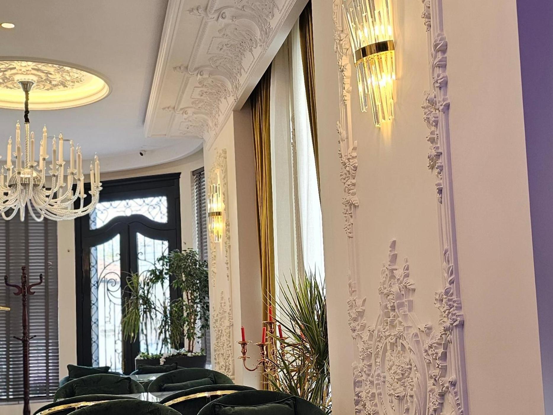 Hotel Ambasada Qta Paskuqan Luaran gambar